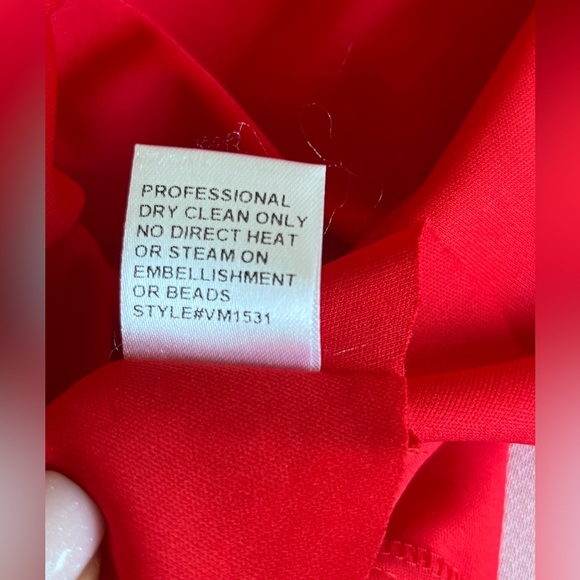 Mignon VM1531 Large Stone Beaded Gown size 8 - Picture 8 of 14